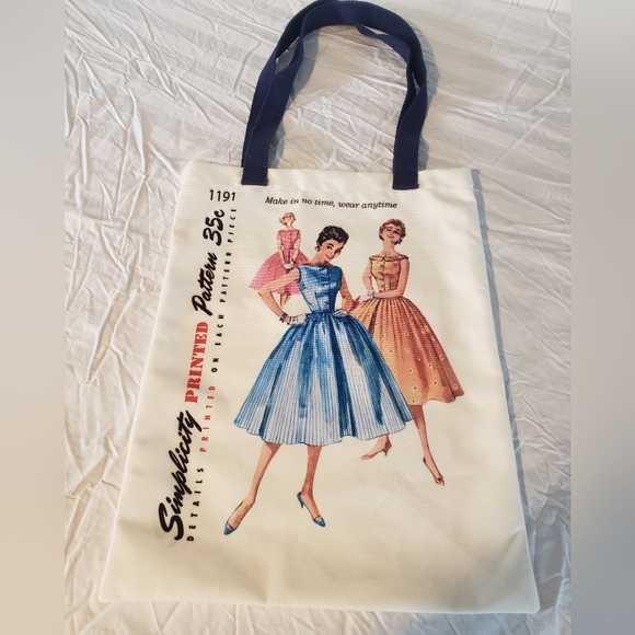 Simplicity Pattern Canvas Bag - Picture 2 of 3